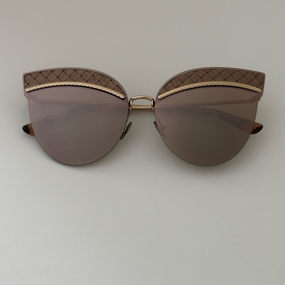 BOTTEGA VENETA | Intrecciato Cat Eye Sunglasses BV0101S 004 64-15/145 Gold-Pink - Picture 1 of 16